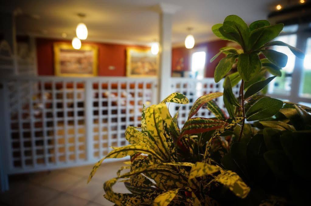 Quick Palace Anglet Exterior photo